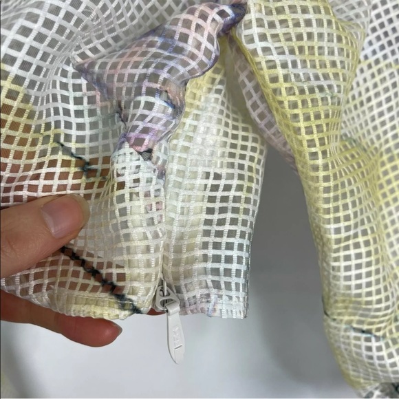 Aje. Cropped Mesh Top Size 6 - Picture 7 of 7